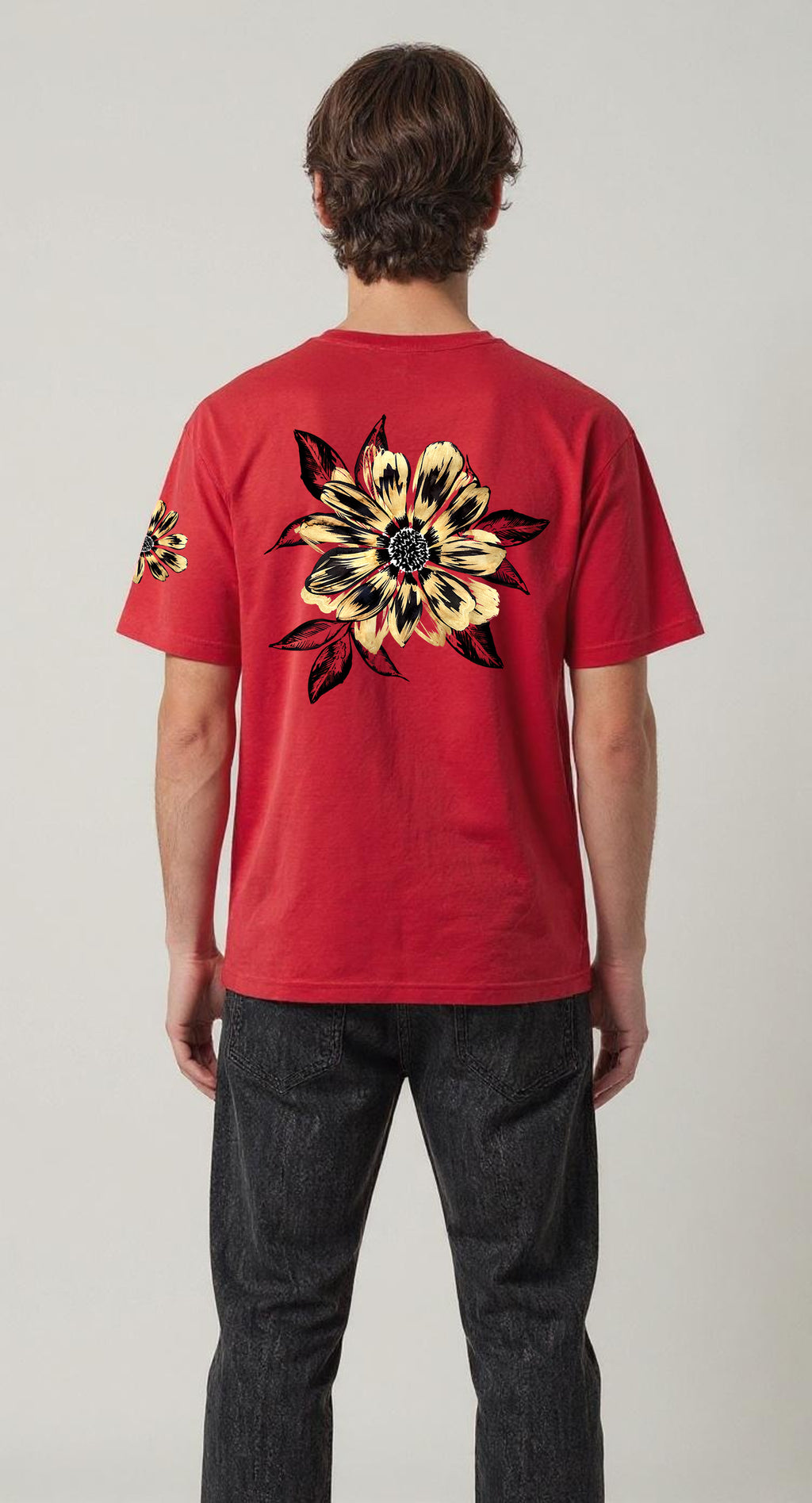 EDIT COLLECTION - Red Arty Graphic Tee