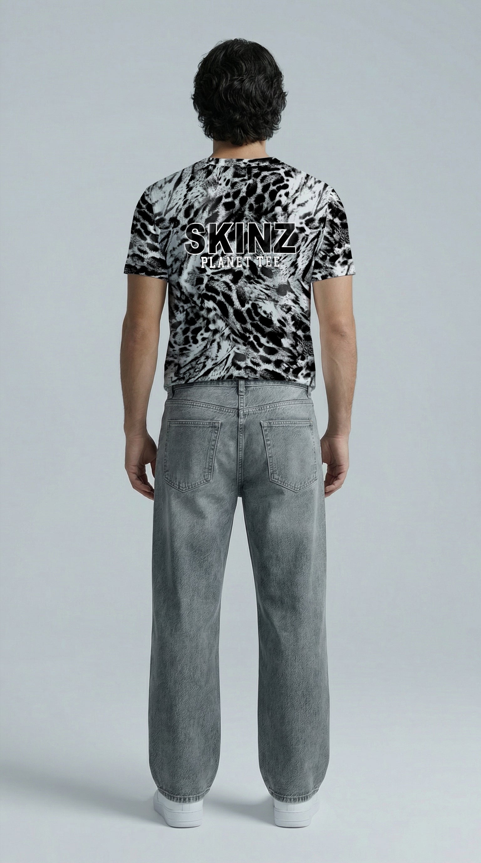 Mono Clouded leopard Men's Tee